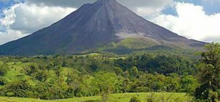 Arenal Volcano: Now More than an Active Volcano Arenal Volcano: Now More than an Active Volcano