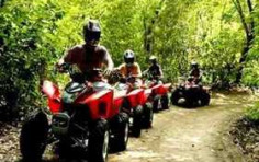 Riding Cuadricyclos in Costa Rica via ATV Tours Riding Cuadricyclos in Costa Rica via ATV Tours