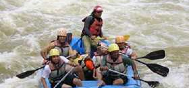 River and Sea Kayaking: Paddle Your Way Through Costa Rica River and Sea Kayaking: Paddle Your Way Through Costa Rica