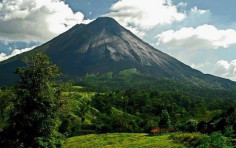 Top 10 stops for the first-timers in Costa Rica Top 10 stops for the first-timers in Costa Rica