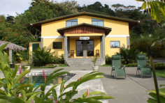 Una Ola Surf Camp Una Ola Surf Camp