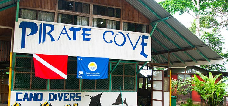 Pirate Cove Hotel Pirate Cove Hotel