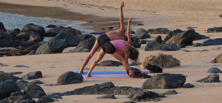 Acro Yoga Acro Yoga