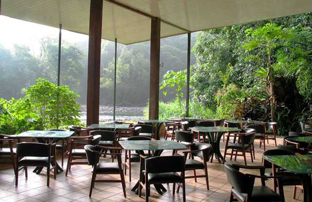 dinningBar3