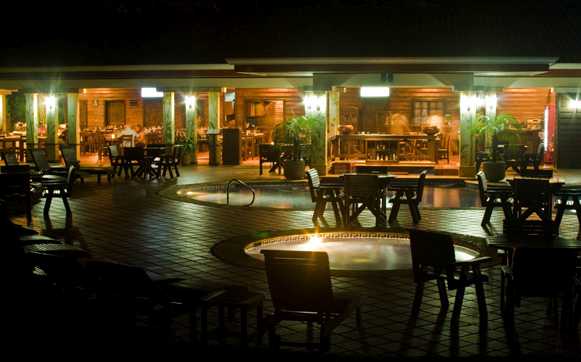 Volcano Lodge & Gardens