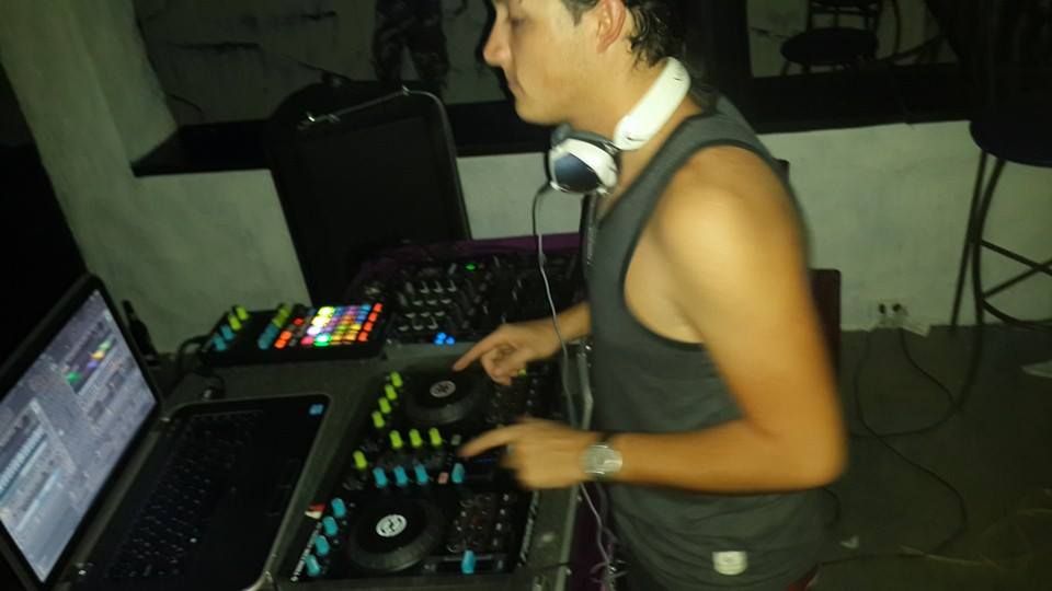 liquid disco lounge