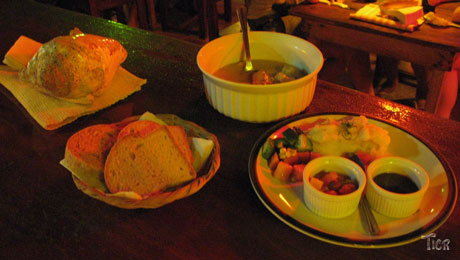 cocolores-montezuma-dinner