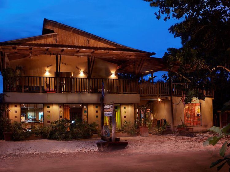 cafe playa negra
