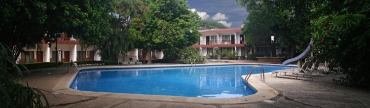 hotel boyeros