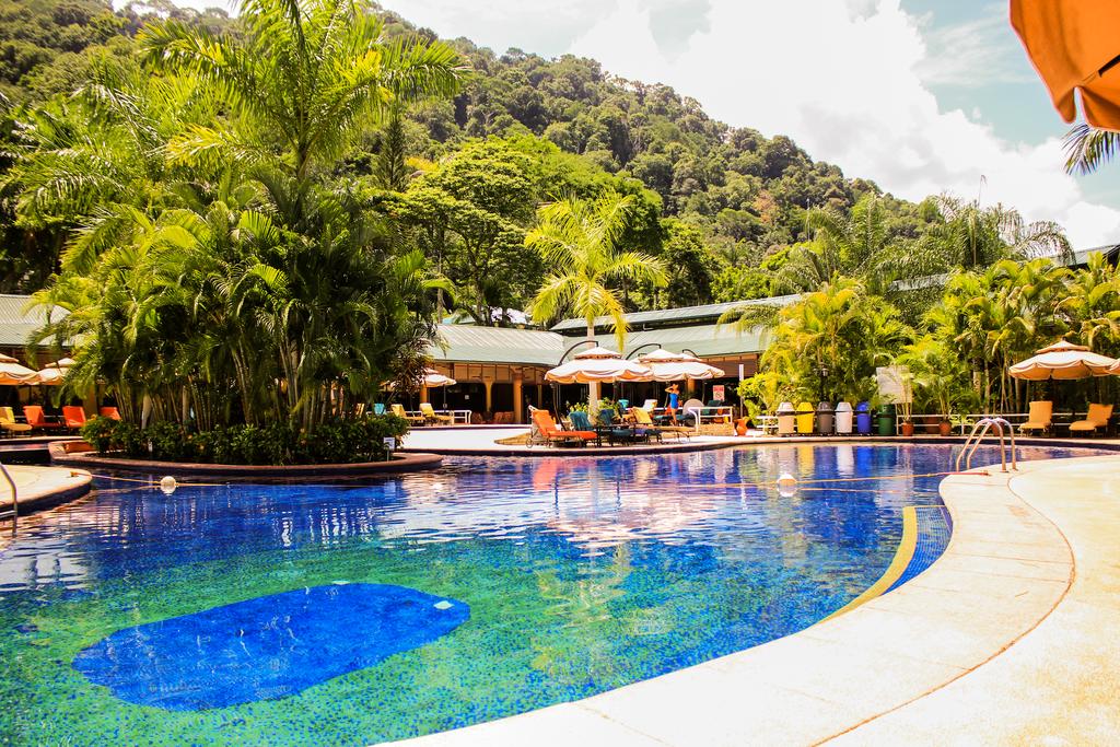 pool