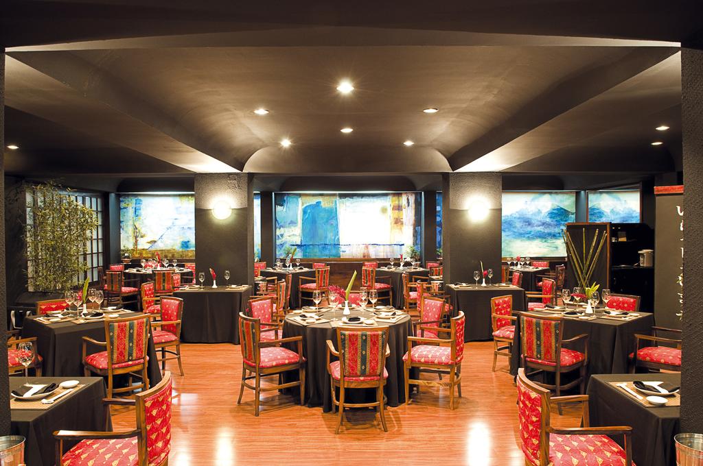 restaurant