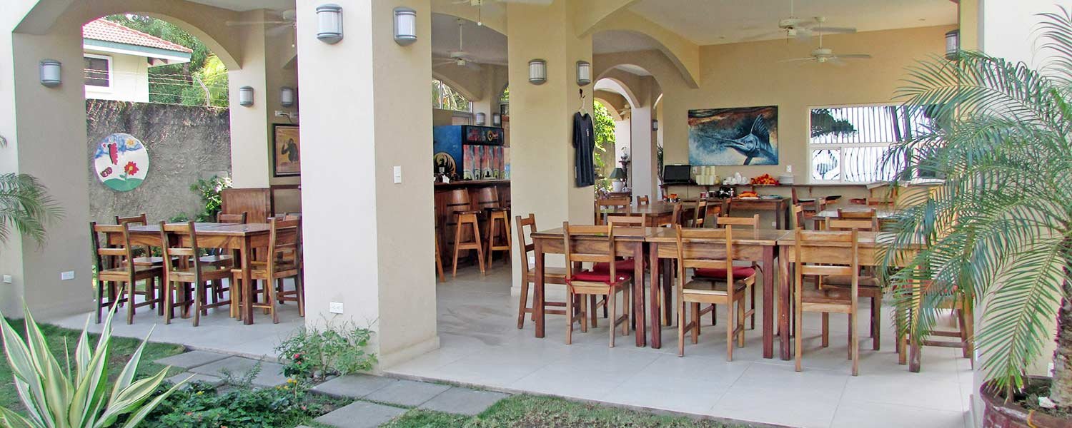 robertos_interior