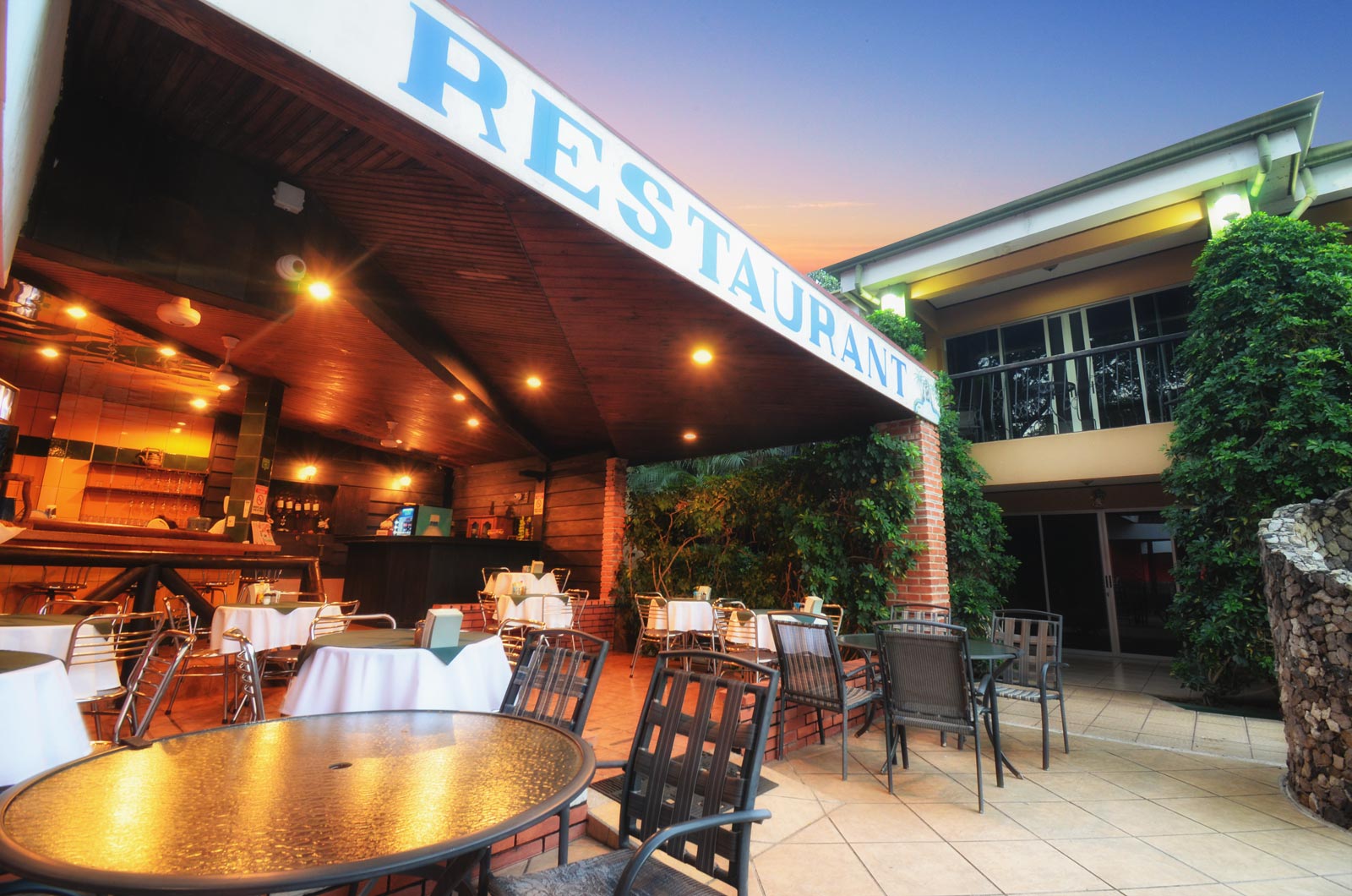 restaurant