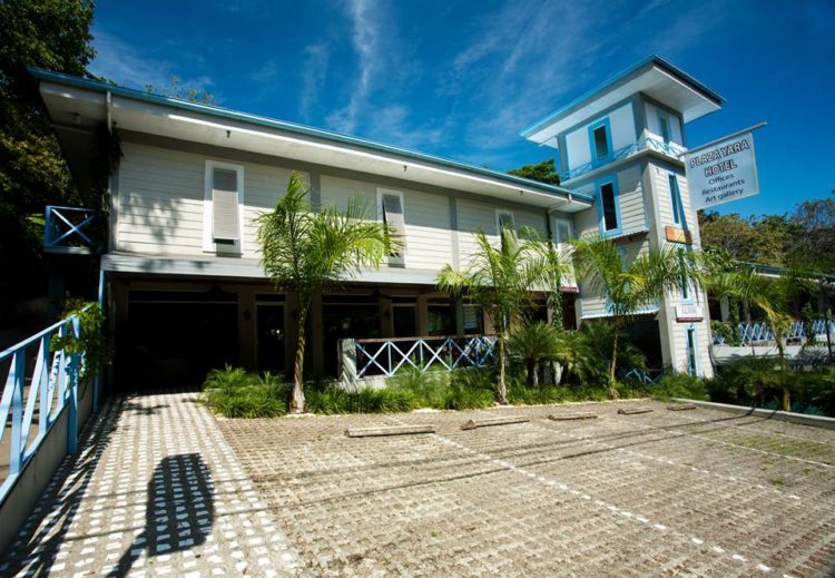 hotel plaza yara